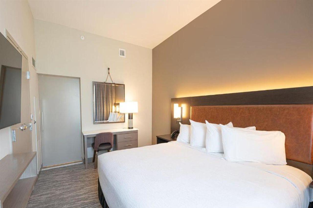 Embassy Suites By Hilton Round Rock Esterno foto